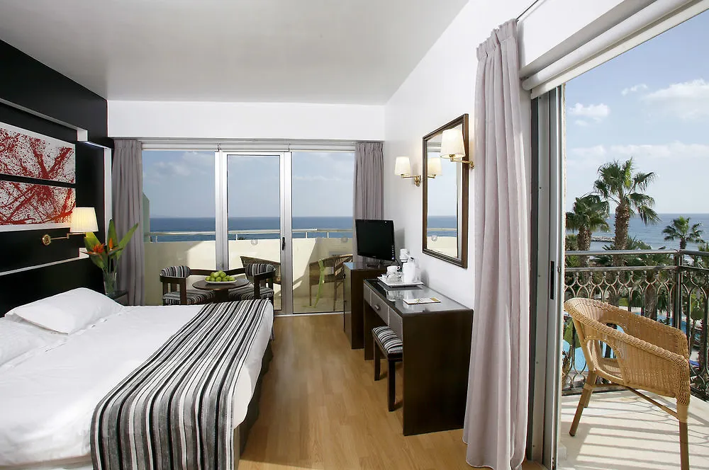 Lordos Beach Hotel & Spa Voroklini 4*,